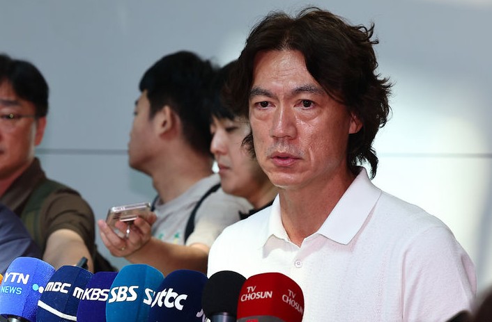 왜, 뭐냐구? 축구협회가 왜 논란의 중심에 서있는데 왜??